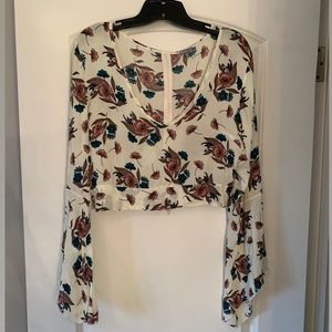 Women’s Bell Sleeve Crop Top
